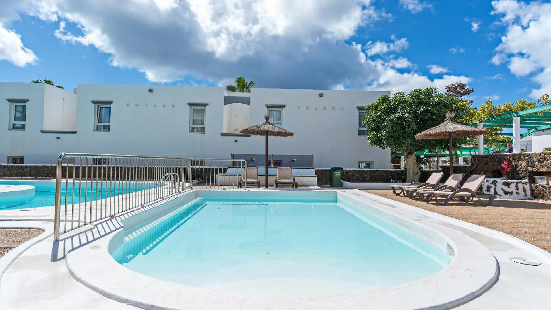 Guasimeta Duplex - Pool & Balcony Apartment Puerto del Carmen