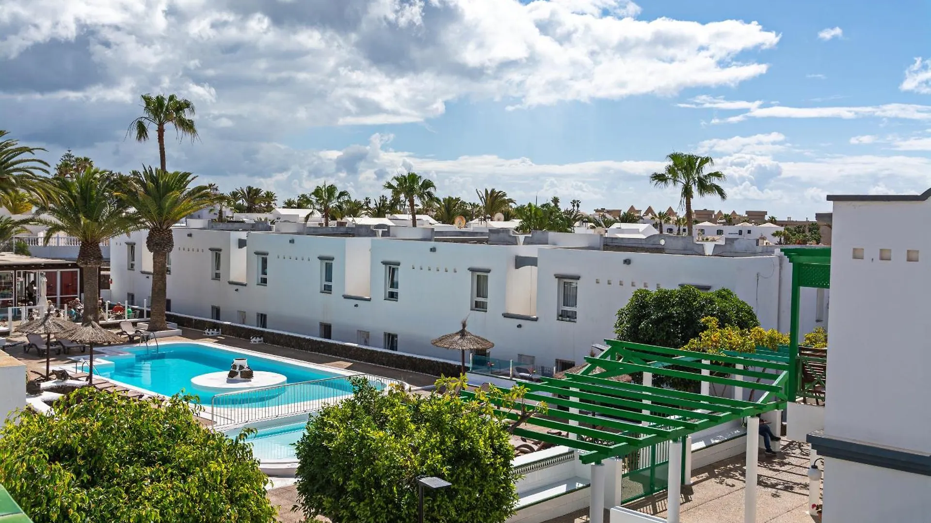 Guasimeta Duplex - Pool & Balcony Apartment Puerto del Carmen  Spain